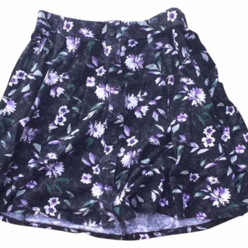 AMERICAN EAGLE skirt floral skater new without tags skirt small